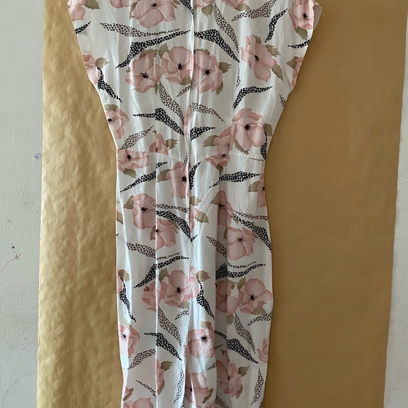 Floral Ruffle Dress - Picture 3 of 3